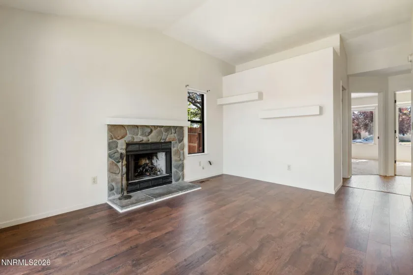 1576 Maria, Fernley, Nevada 89408, 3 Bedrooms Bedrooms, ,2 BathroomsBathrooms,Residential,Residential,Maria,260003898