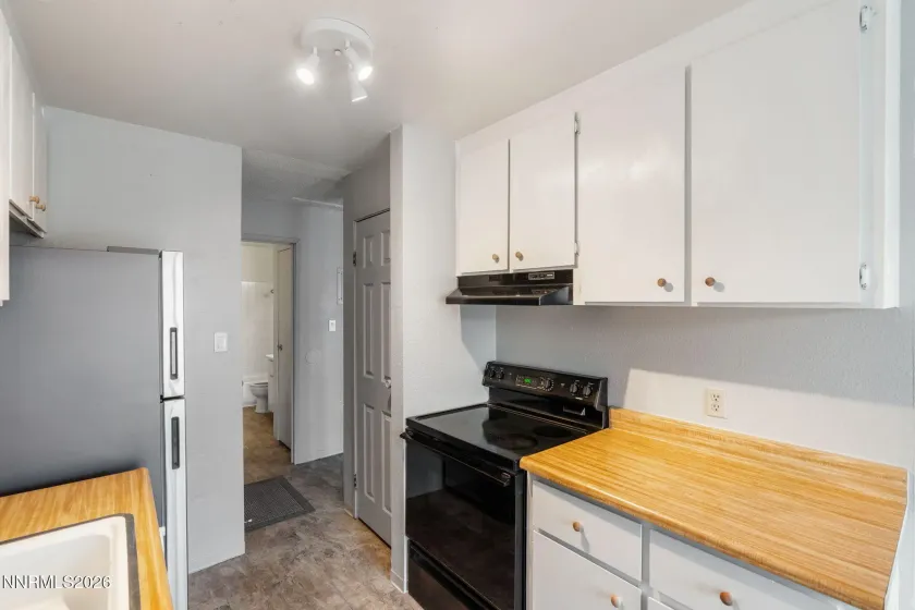 400 Saliman, Carson City, Nevada 89701, 1 Bedroom Bedrooms, ,1 BathroomBathrooms,Residential,Residential,Saliman,260003900