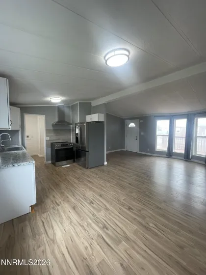 325 Carson, Battle Mountain, Nevada 89820, 3 Bedrooms Bedrooms, ,2 BathroomsBathrooms,Residential,Residential,Carson,260003903