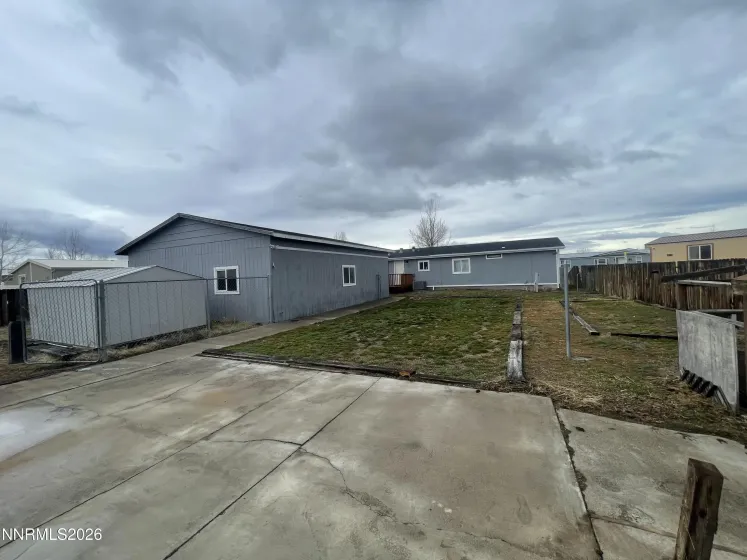 325 Carson, Battle Mountain, Nevada 89820, 3 Bedrooms Bedrooms, ,2 BathroomsBathrooms,Residential,Residential,Carson,260003903