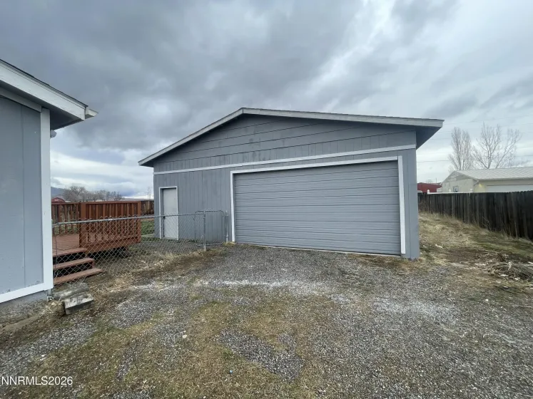 325 Carson, Battle Mountain, Nevada 89820, 3 Bedrooms Bedrooms, ,2 BathroomsBathrooms,Residential,Residential,Carson,260003903