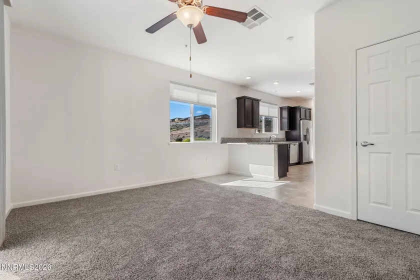 3040 Sterling Ridge, Sparks, Nevada 89431, 2 Bedrooms Bedrooms, ,3 BathroomsBathrooms,Residential,Residential,Sterling Ridge,260003902