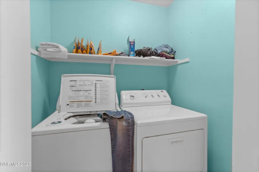 1665 Talking Sparrow, Spanish Springs, Nevada 89441, 3 Bedrooms Bedrooms, ,2 BathroomsBathrooms,Residential,Residential,Talking Sparrow,260003904