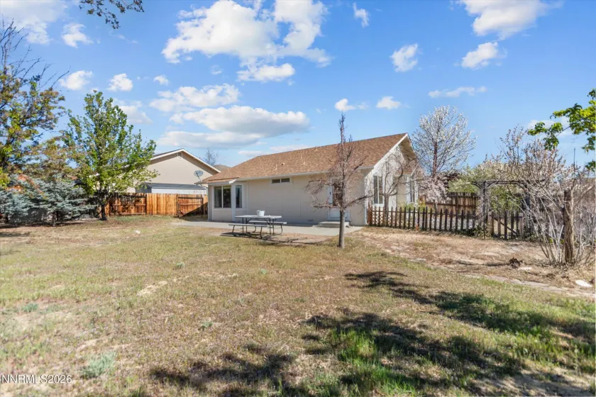 1665 Talking Sparrow, Spanish Springs, Nevada 89441, 3 Bedrooms Bedrooms, ,2 BathroomsBathrooms,Residential,Residential,Talking Sparrow,260003904