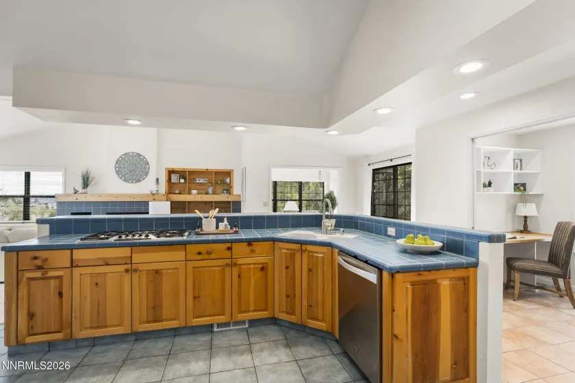 3575 Ashfork, Reno, Nevada 89509, 5 Bedrooms Bedrooms, ,4 BathroomsBathrooms,Residential,Residential,Ashfork,260003906