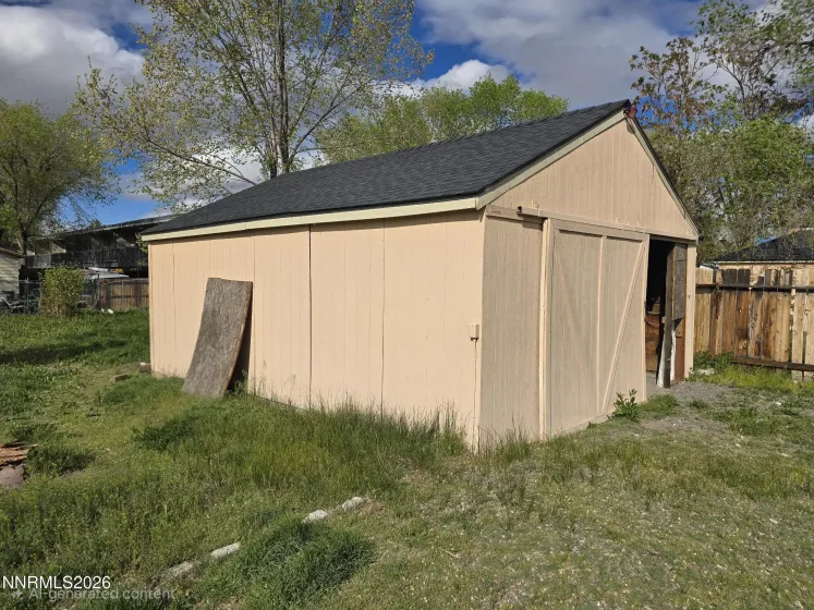 245 Linden, Reno, Nevada 89502, 2 Bedrooms Bedrooms, ,2 BathroomsBathrooms,Residential,Residential,Linden,260003907