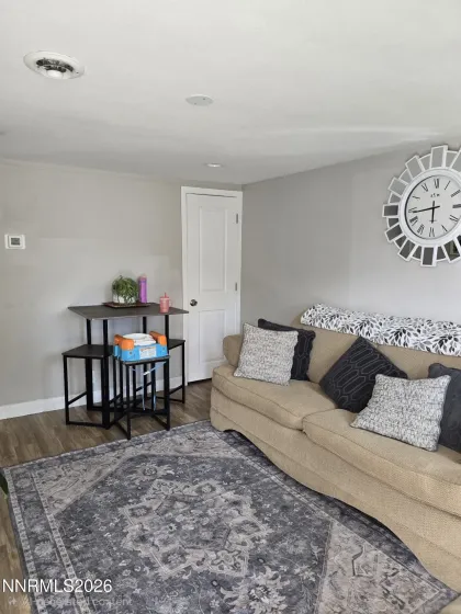 245 Linden, Reno, Nevada 89502, 2 Bedrooms Bedrooms, ,2 BathroomsBathrooms,Residential,Residential,Linden,260003907