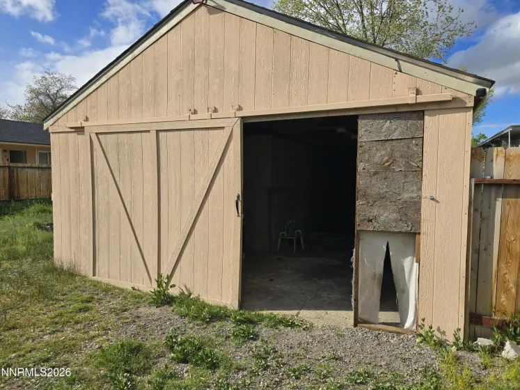 245 Linden, Reno, Nevada 89502, 2 Bedrooms Bedrooms, ,2 BathroomsBathrooms,Residential,Residential,Linden,260003907