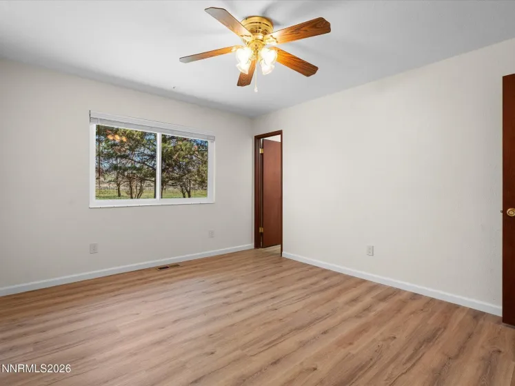 35 Mc Lemore, Sparks, Nevada 89441, 3 Bedrooms Bedrooms, ,2 BathroomsBathrooms,Residential,Residential,Mc Lemore,260003908