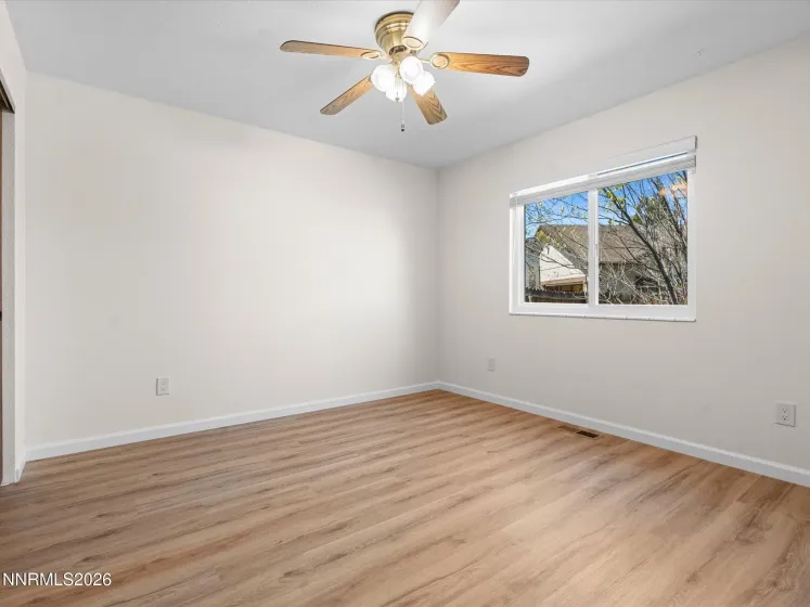 35 Mc Lemore, Sparks, Nevada 89441, 3 Bedrooms Bedrooms, ,2 BathroomsBathrooms,Residential,Residential,Mc Lemore,260003908