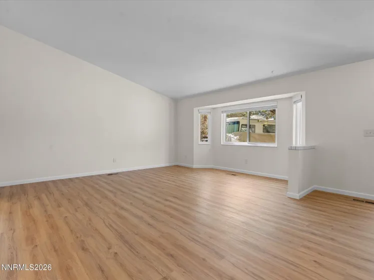 35 Mc Lemore, Sparks, Nevada 89441, 3 Bedrooms Bedrooms, ,2 BathroomsBathrooms,Residential,Residential,Mc Lemore,260003908