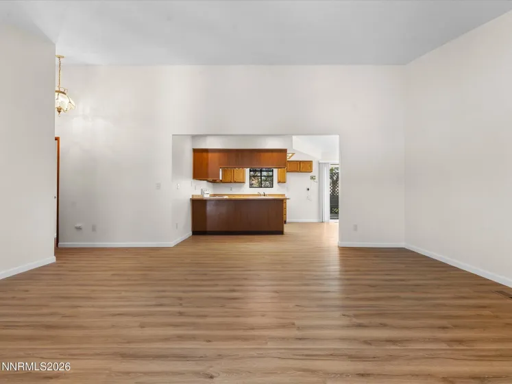 35 Mc Lemore, Sparks, Nevada 89441, 3 Bedrooms Bedrooms, ,2 BathroomsBathrooms,Residential,Residential,Mc Lemore,260003908