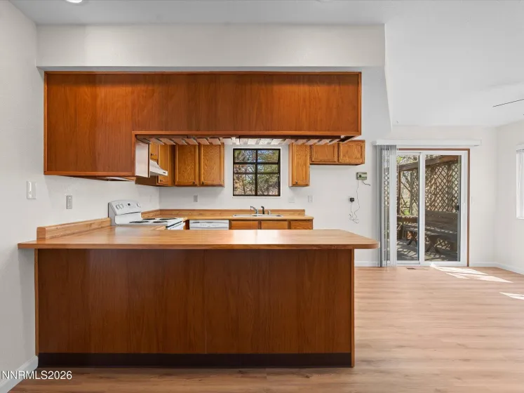 35 Mc Lemore, Sparks, Nevada 89441, 3 Bedrooms Bedrooms, ,2 BathroomsBathrooms,Residential,Residential,Mc Lemore,260003908