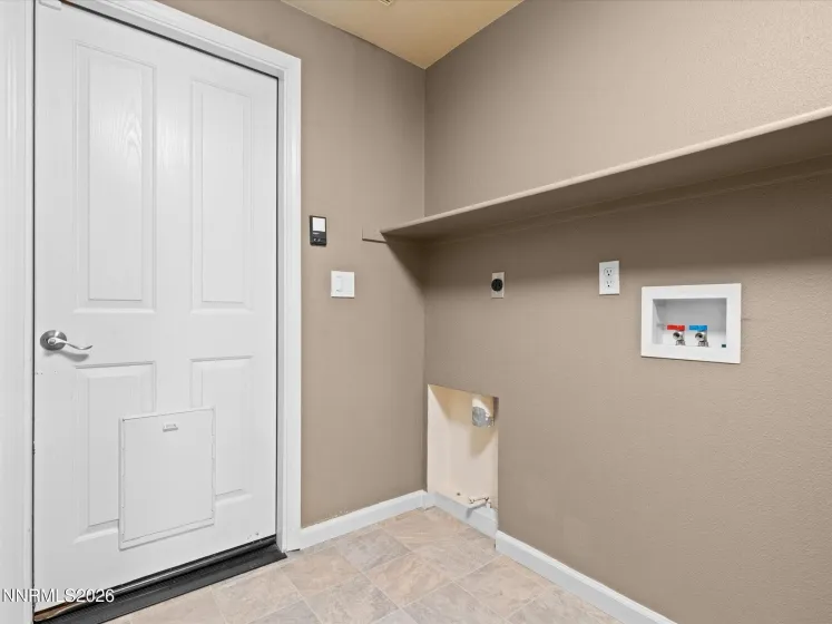 111 Shadow Mountain, Fernley, Nevada 89408, 3 Bedrooms Bedrooms, ,2 BathroomsBathrooms,Residential,Residential,Shadow Mountain,260003909