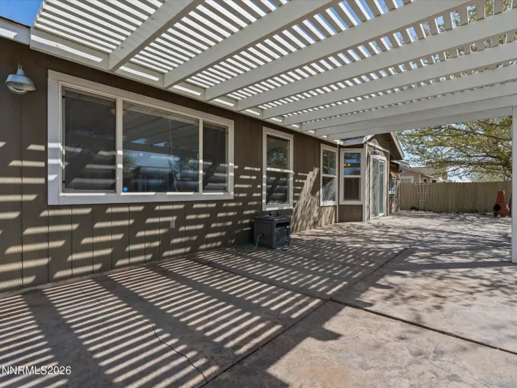 111 Shadow Mountain, Fernley, Nevada 89408, 3 Bedrooms Bedrooms, ,2 BathroomsBathrooms,Residential,Residential,Shadow Mountain,260003909