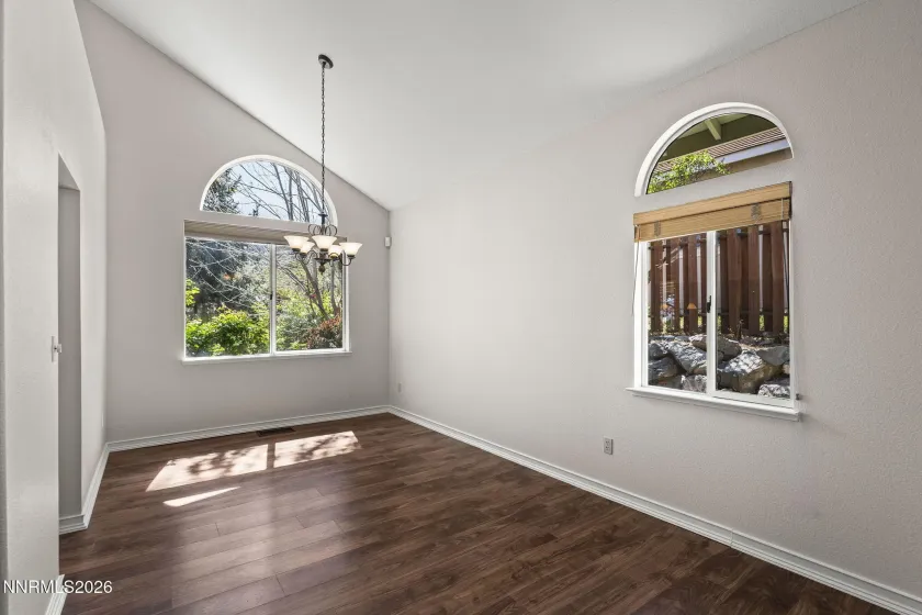 2260 Ridgeview, Reno, Nevada 89519, 3 Bedrooms Bedrooms, ,3 BathroomsBathrooms,Residential,Residential,Ridgeview,260003911