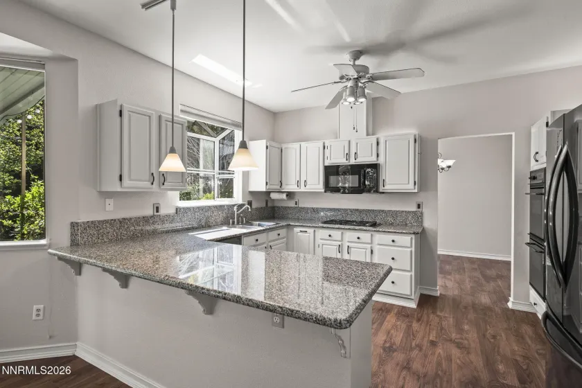 2260 Ridgeview, Reno, Nevada 89519, 3 Bedrooms Bedrooms, ,3 BathroomsBathrooms,Residential,Residential,Ridgeview,260003911