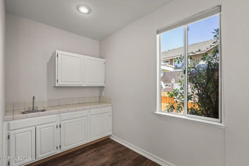 2260 Ridgeview, Reno, Nevada 89519, 3 Bedrooms Bedrooms, ,3 BathroomsBathrooms,Residential,Residential,Ridgeview,260003911