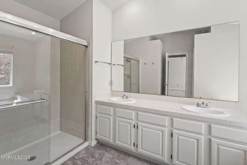 2260 Ridgeview, Reno, Nevada 89519, 3 Bedrooms Bedrooms, ,3 BathroomsBathrooms,Residential,Residential,Ridgeview,260003911