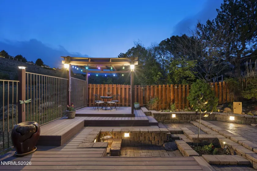 2260 Ridgeview, Reno, Nevada 89519, 3 Bedrooms Bedrooms, ,3 BathroomsBathrooms,Residential,Residential,Ridgeview,260003911