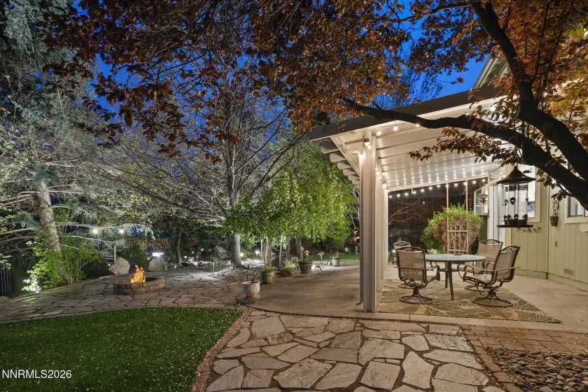 2260 Ridgeview, Reno, Nevada 89519, 3 Bedrooms Bedrooms, ,3 BathroomsBathrooms,Residential,Residential,Ridgeview,260003911