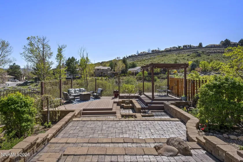 2260 Ridgeview, Reno, Nevada 89519, 3 Bedrooms Bedrooms, ,3 BathroomsBathrooms,Residential,Residential,Ridgeview,260003911