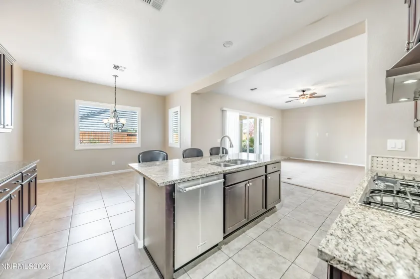 2305 Arpagos, Reno, Nevada 89521, 2 Bedrooms Bedrooms, ,3 BathroomsBathrooms,Residential,Residential,Arpagos,260003912