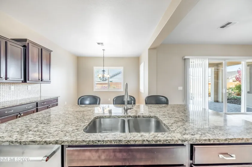 2305 Arpagos, Reno, Nevada 89521, 2 Bedrooms Bedrooms, ,3 BathroomsBathrooms,Residential,Residential,Arpagos,260003912