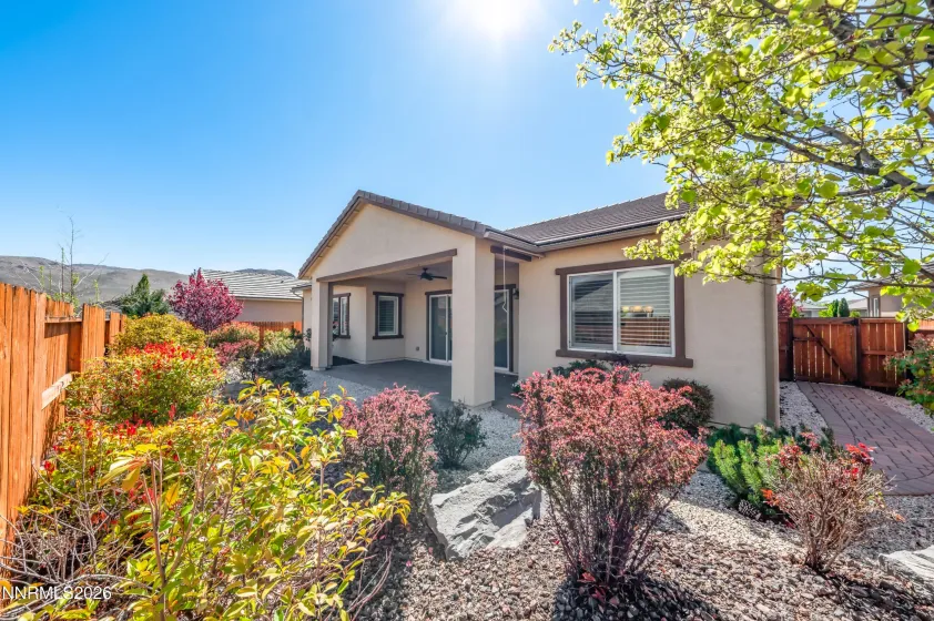 2305 Arpagos, Reno, Nevada 89521, 2 Bedrooms Bedrooms, ,3 BathroomsBathrooms,Residential,Residential,Arpagos,260003912