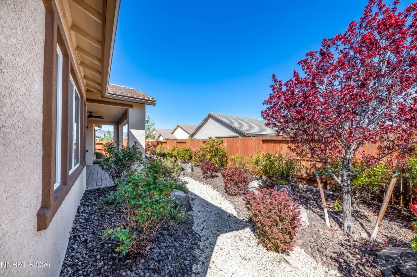 2305 Arpagos, Reno, Nevada 89521, 2 Bedrooms Bedrooms, ,3 BathroomsBathrooms,Residential,Residential,Arpagos,260003912