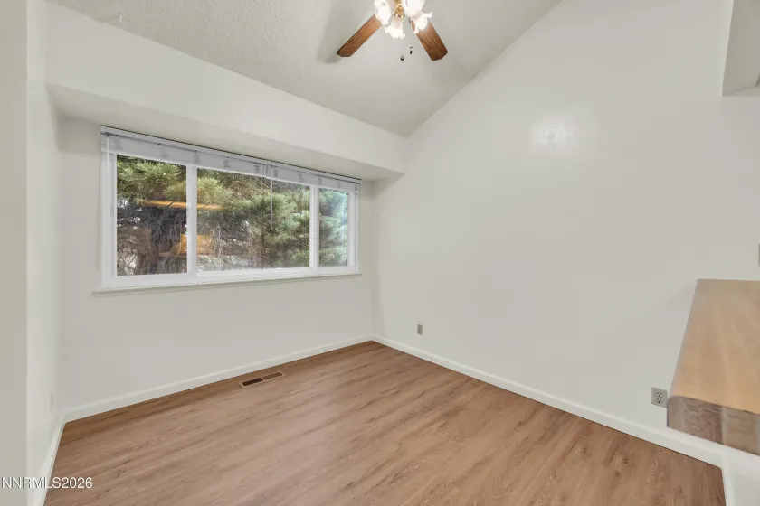 2367 Roundhouse, Sparks, Nevada 89431, 2 Bedrooms Bedrooms, ,1 BathroomBathrooms,Residential,Residential,Roundhouse,260003915