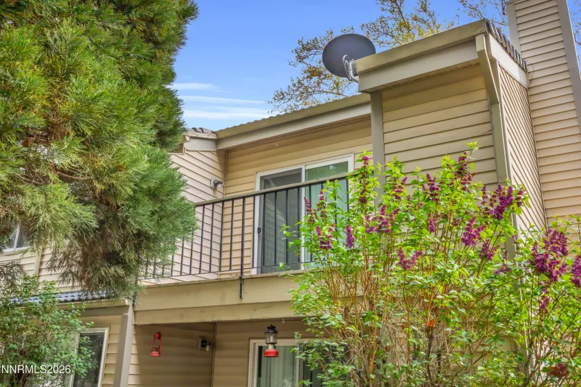 2367 Roundhouse, Sparks, Nevada 89431, 2 Bedrooms Bedrooms, ,1 BathroomBathrooms,Residential,Residential,Roundhouse,260003915