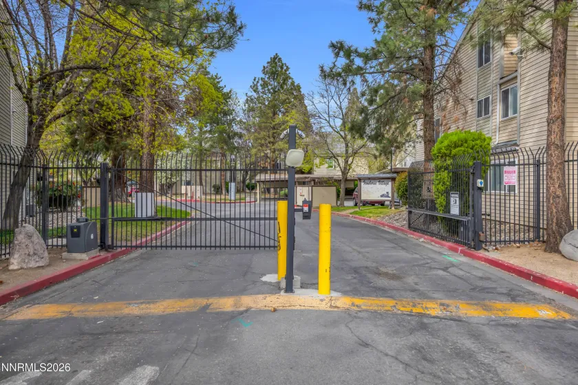 2367 Roundhouse, Sparks, Nevada 89431, 2 Bedrooms Bedrooms, ,1 BathroomBathrooms,Residential,Residential,Roundhouse,260003915