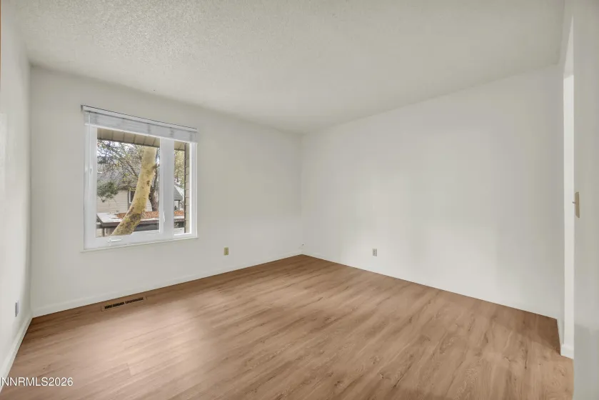 2367 Roundhouse, Sparks, Nevada 89431, 2 Bedrooms Bedrooms, ,1 BathroomBathrooms,Residential,Residential,Roundhouse,260003915