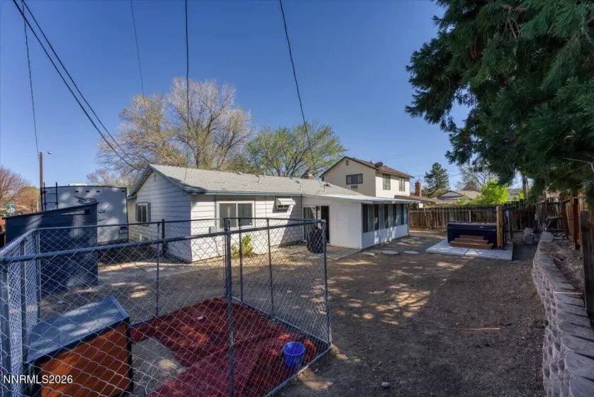 1885 18th, Sparks, Nevada 89431, 3 Bedrooms Bedrooms, ,2 BathroomsBathrooms,Residential,Residential,18th,260003918