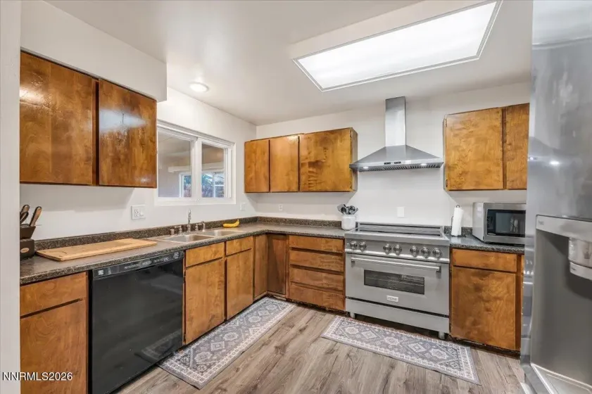 1885 18th, Sparks, Nevada 89431, 3 Bedrooms Bedrooms, ,2 BathroomsBathrooms,Residential,Residential,18th,260003918