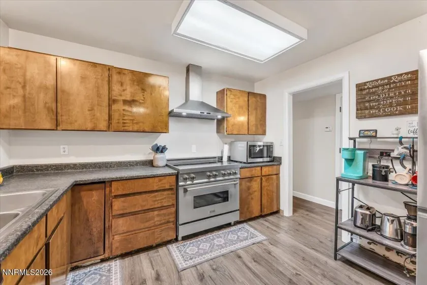 1885 18th, Sparks, Nevada 89431, 3 Bedrooms Bedrooms, ,2 BathroomsBathrooms,Residential,Residential,18th,260003918