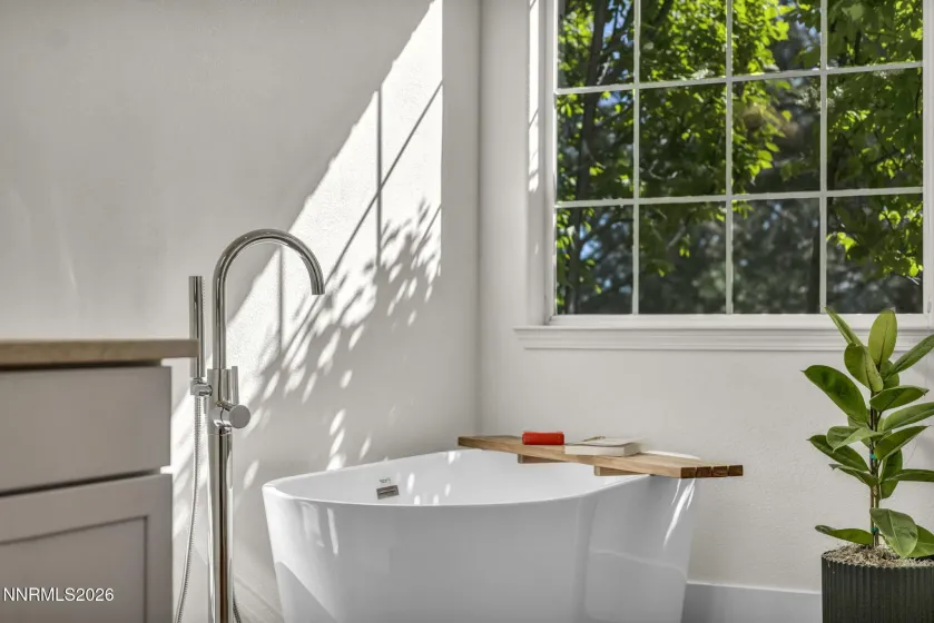 14295 Black Eagle, Reno, Nevada 89511, 3 Bedrooms Bedrooms, ,3 BathroomsBathrooms,Residential,Residential,Black Eagle,260003917