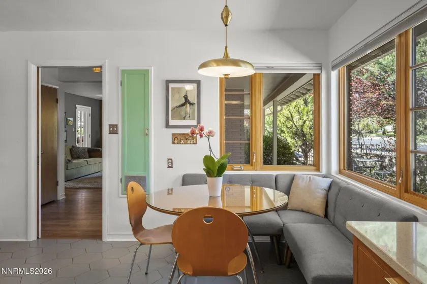 1180 Sharon, Reno, Nevada 89509, 3 Bedrooms Bedrooms, ,2 BathroomsBathrooms,Residential,Residential,Sharon,260003916