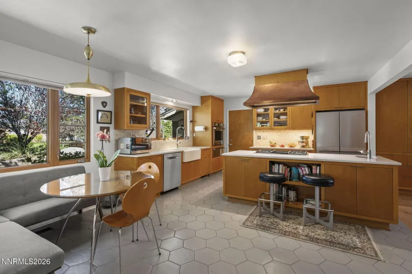 1180 Sharon, Reno, Nevada 89509, 3 Bedrooms Bedrooms, ,2 BathroomsBathrooms,Residential,Residential,Sharon,260003916