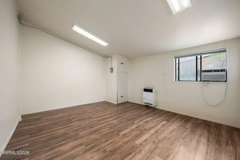 415 Field, Sparks, Nevada 89431, 4 Bedrooms Bedrooms, ,3 BathroomsBathrooms,Residential Income,Residential,Field,260003923