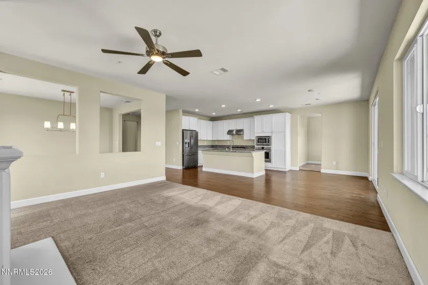 2630 Cityview, Sparks, Nevada 89431, 4 Bedrooms Bedrooms, ,4 BathroomsBathrooms,Residential,Residential,Cityview,260003924