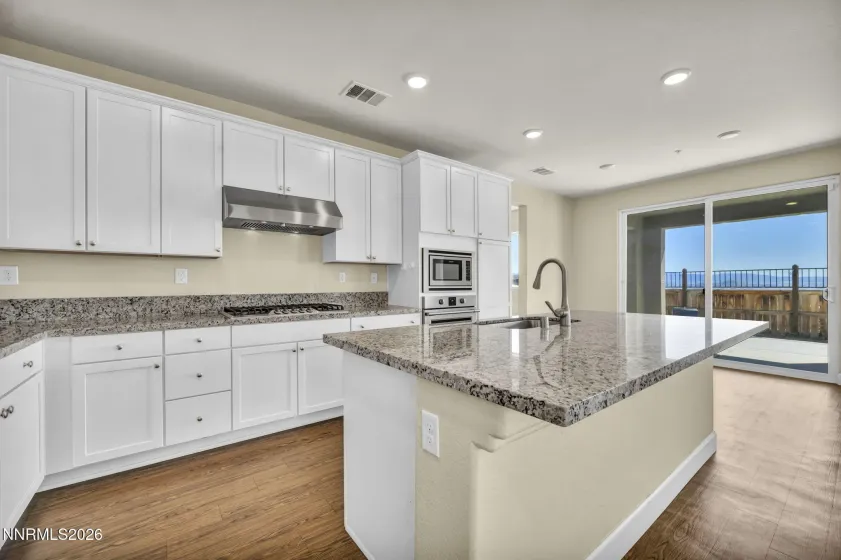 2630 Cityview, Sparks, Nevada 89431, 4 Bedrooms Bedrooms, ,4 BathroomsBathrooms,Residential,Residential,Cityview,260003924