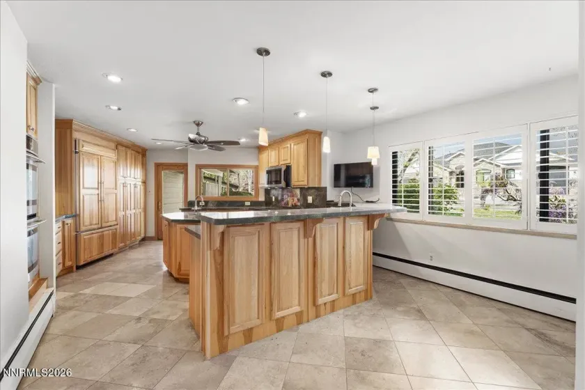 1840 Berkeley, Reno, Nevada 89509, 3 Bedrooms Bedrooms, ,2 BathroomsBathrooms,Residential,Residential,Berkeley,260003895