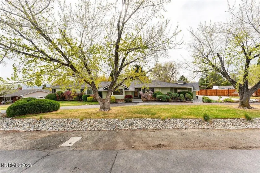 1840 Berkeley, Reno, Nevada 89509, 3 Bedrooms Bedrooms, ,2 BathroomsBathrooms,Residential,Residential,Berkeley,260003895