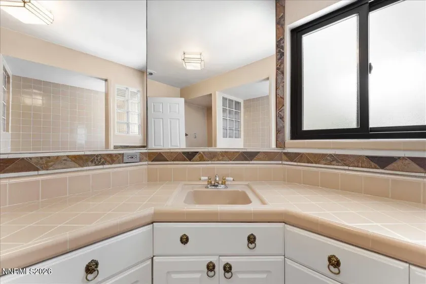 1840 Berkeley, Reno, Nevada 89509, 3 Bedrooms Bedrooms, ,2 BathroomsBathrooms,Residential,Residential,Berkeley,260003895