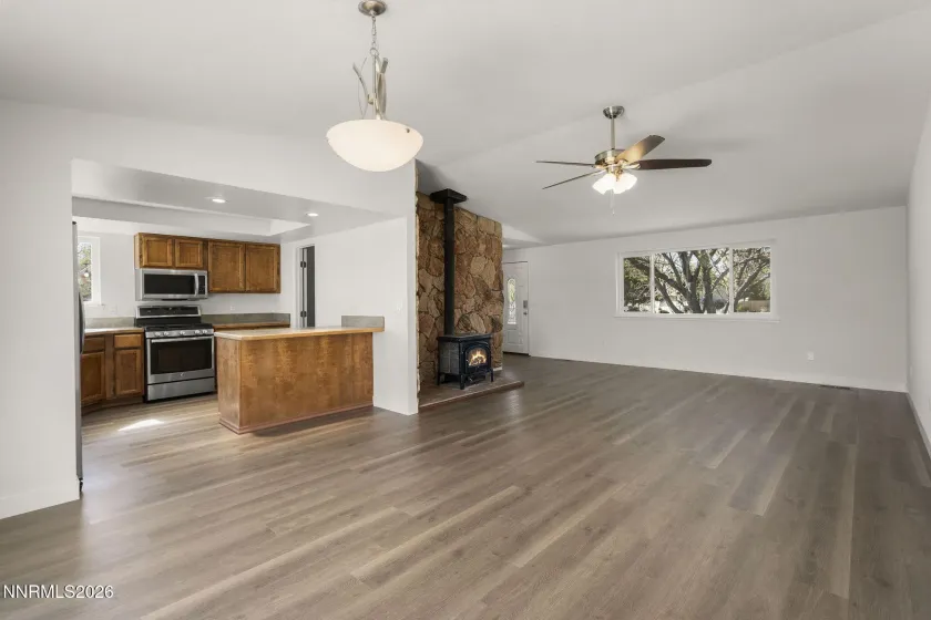 20 Palm Springs, Sparks, Nevada 89441, 3 Bedrooms Bedrooms, ,2 BathroomsBathrooms,Residential,Residential,Palm Springs,260003920