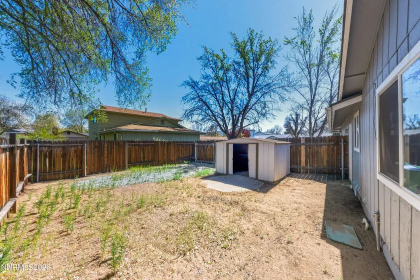 832 Greenbrae, Sparks, Nevada 89434, 3 Bedrooms Bedrooms, ,2 BathroomsBathrooms,Residential,Residential,Greenbrae,260003922