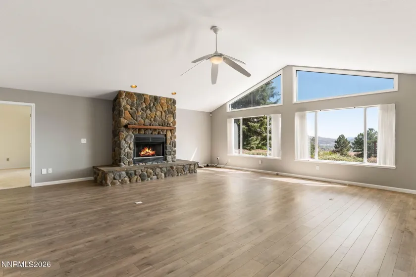 16 Woodstock, Carson City, Nevada 89703, 3 Bedrooms Bedrooms, ,2 BathroomsBathrooms,Residential,Residential,Woodstock,260003934