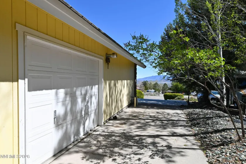 16 Woodstock, Carson City, Nevada 89703, 3 Bedrooms Bedrooms, ,2 BathroomsBathrooms,Residential,Residential,Woodstock,260003934